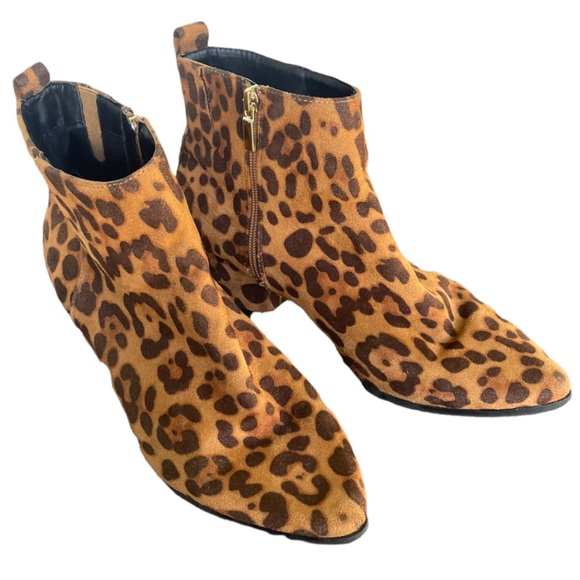 Leopard Print Ankle Booties - Picture 2 of 7